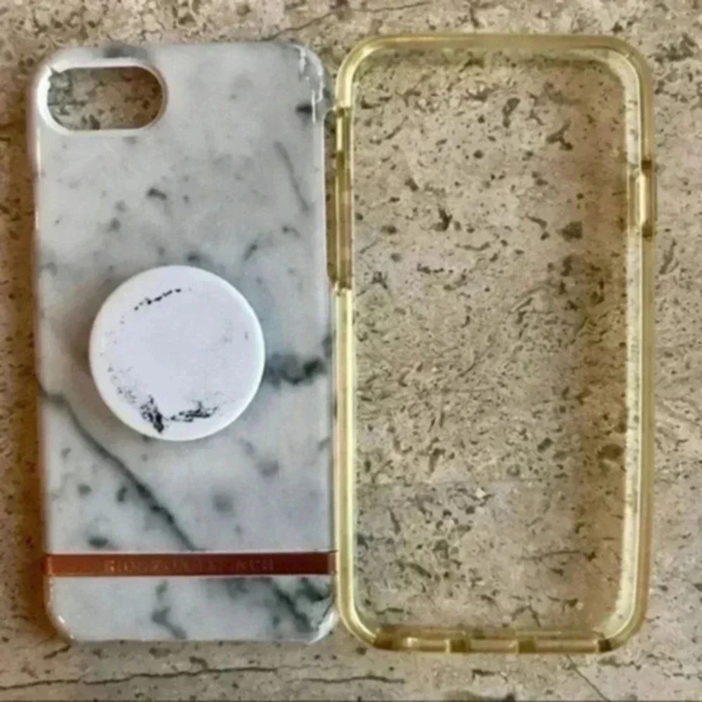 R&F: white marble Freedom Series iPhone 6/…